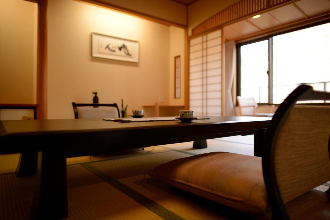 Hotel Iizaka Onsen Surikamitei Ohtori Fukushima  Exterior foto